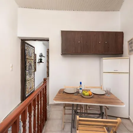 Apartment Emerald Dream House, Aithria *